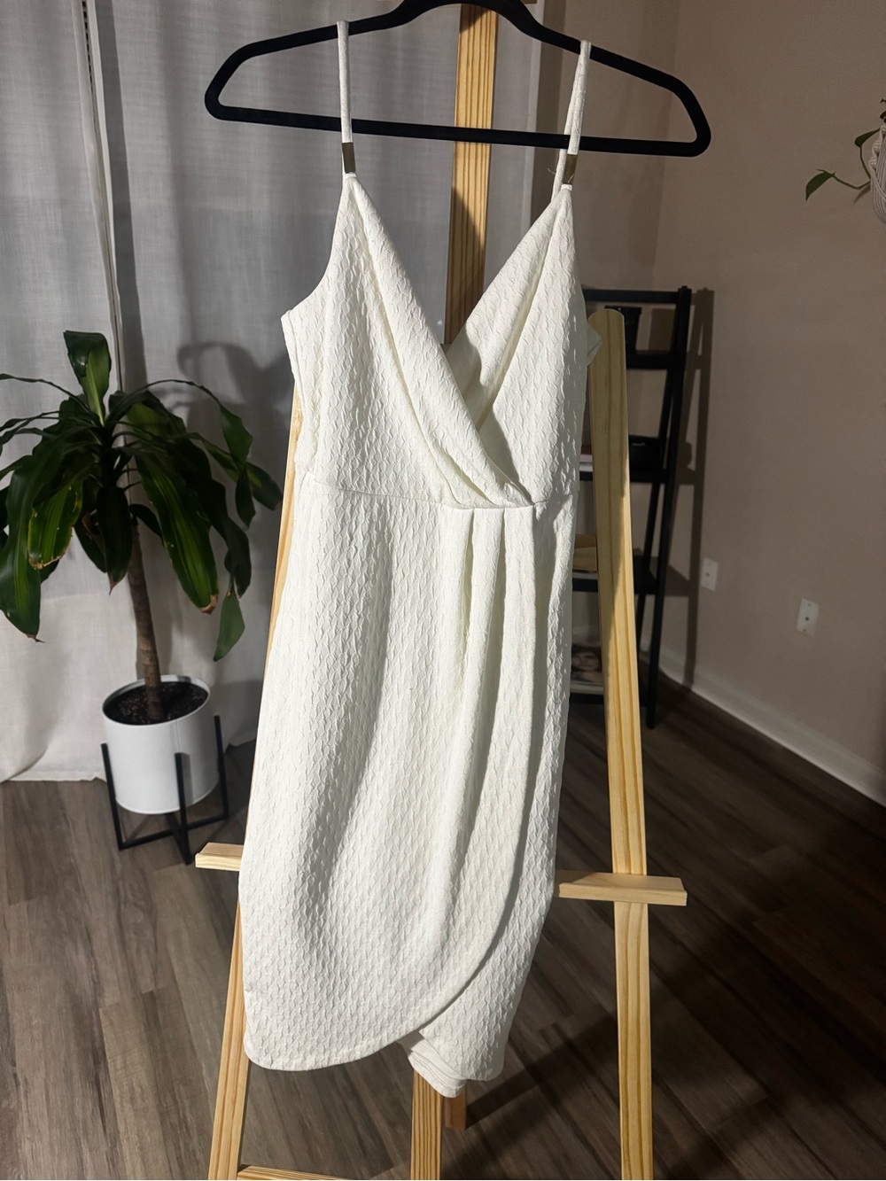 Guess Cream Textured Wrap-Front Midi Dress